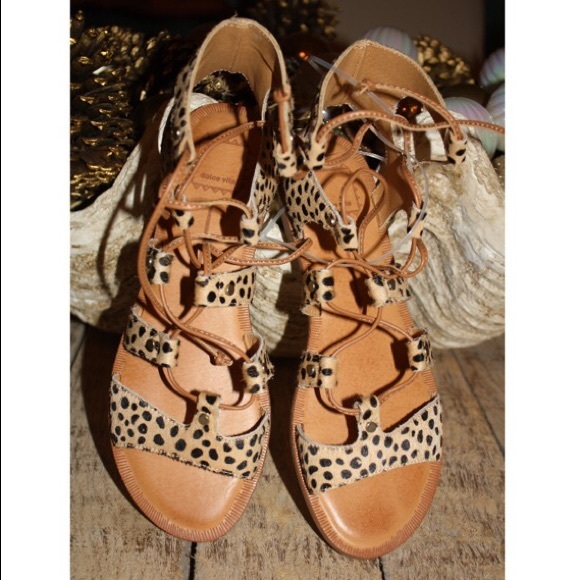 🌟NWT🌟 Dolce vita jasmyn flat sandals - Picture 3 of 8